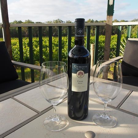 Bed & Breakfast At Tiffany'S Mclaren Vale Eksteriør bilde